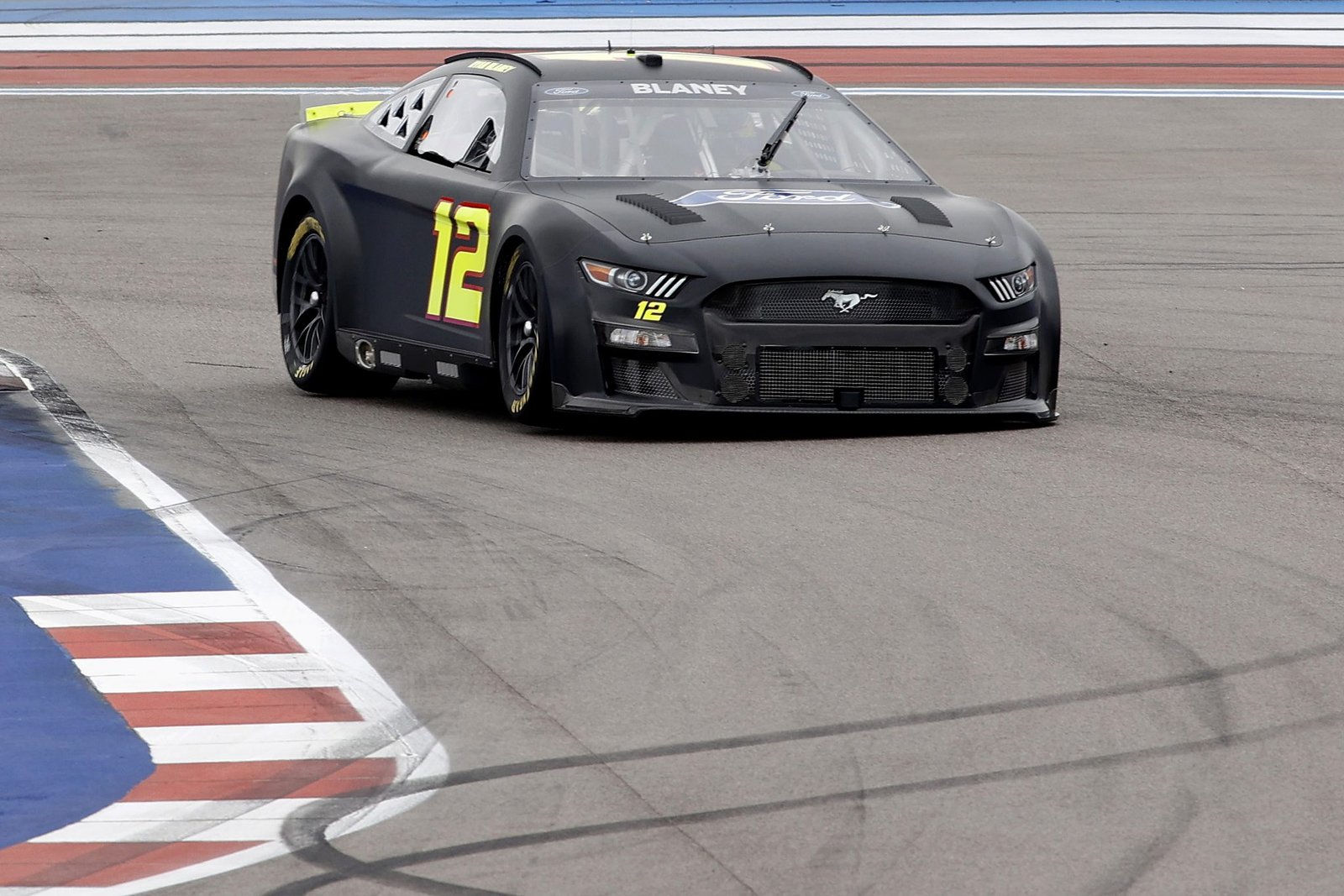 تقنية-سيارات-الجيل-الثالث